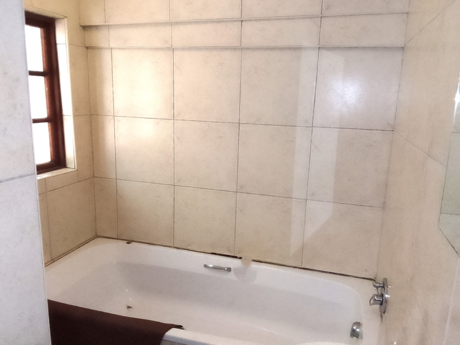 12 Bedroom Property for Sale in Olifantsnek North West